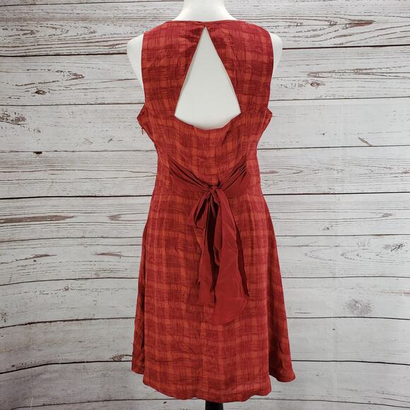Anthropologie New Girl From Savoy Red Goji Plaid Cut Out Silk Dress Size 6 - Picture 11 of 16